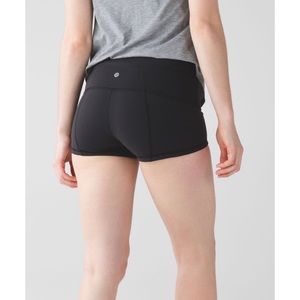 Lululemon Wunder Under Short 2” • Size 4